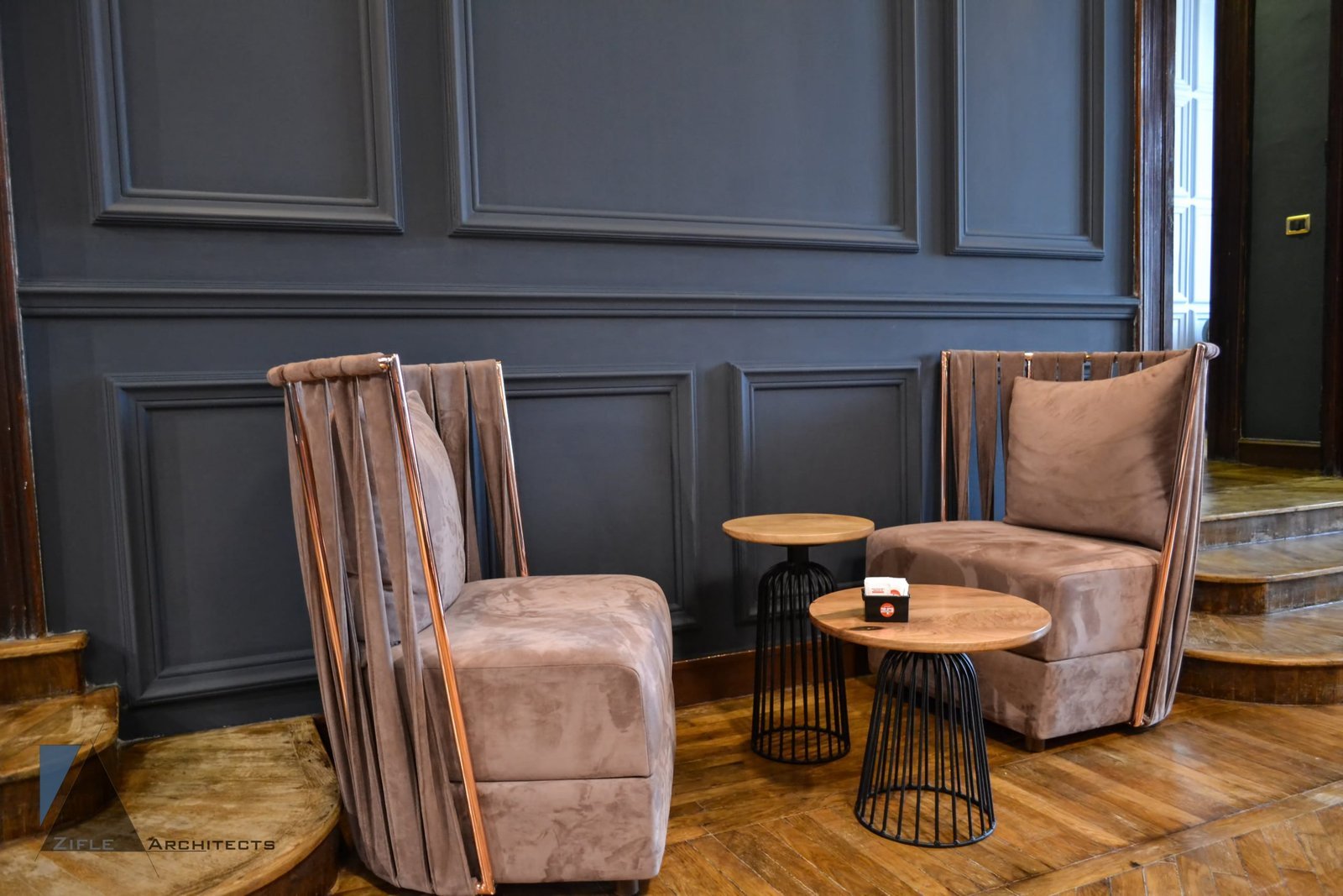 Monarc Bar Cafe
